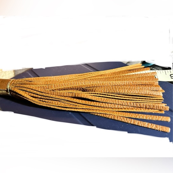 Michael Kors Tassel Charm Hang Tag Silver/Gold Tone Keychain Key Ring Fob Charm - Picture 12 of 13